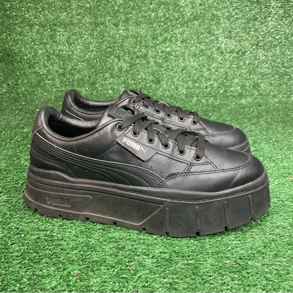 Puma Mayze Platform Womens Size 10 Black Leather Athletic Walking Shoes Sneakers